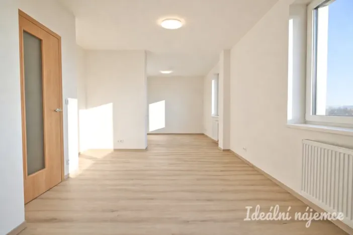 Pronájem bytu 2+kk, Brno, Jižní, 35 m2