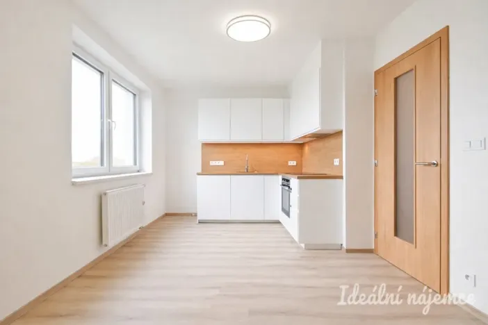 Pronájem bytu 2+kk, Brno, Jižní, 35 m2