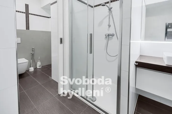 Pronájem bytu 2+kk, Praha - Dejvice, Heinemannova, 52 m2