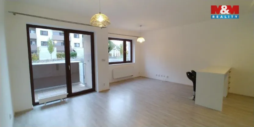 Pronájem bytu 1+kk, Brno - Slatina, Kigginsova, 42 m2