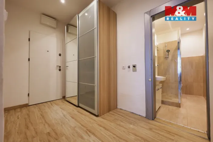 Prodej bytu 2+1, Prostějov, Určická, 52 m2