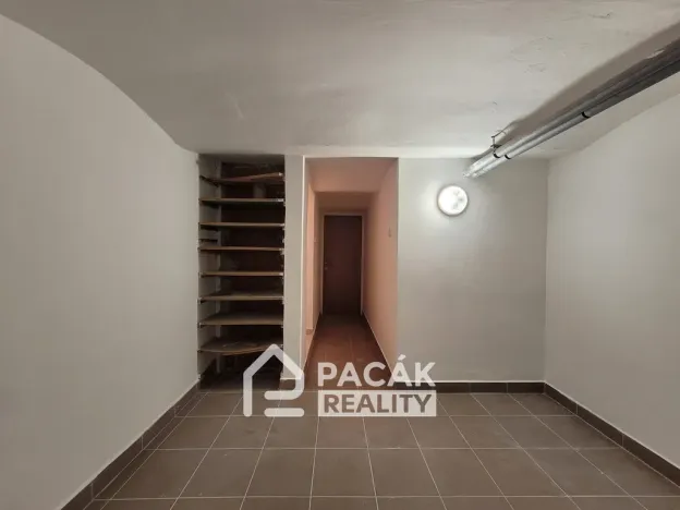 Prodej obchodního prostoru, Přerov, Sušilova, 28 m2