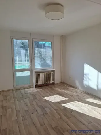 Pronájem bytu 1+kk, Hradec Králové, Jana Masaryka, 35 m2