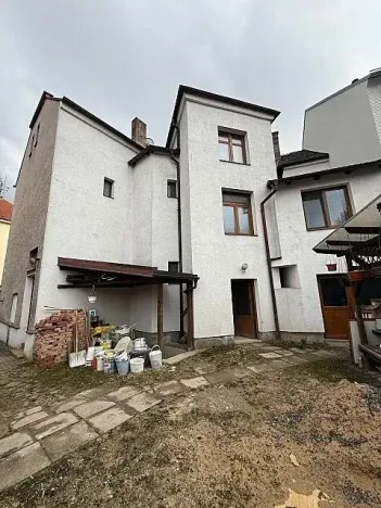 Pronájem vícegeneračního domu, Mladá Boleslav, Jiráskova, 490 m2