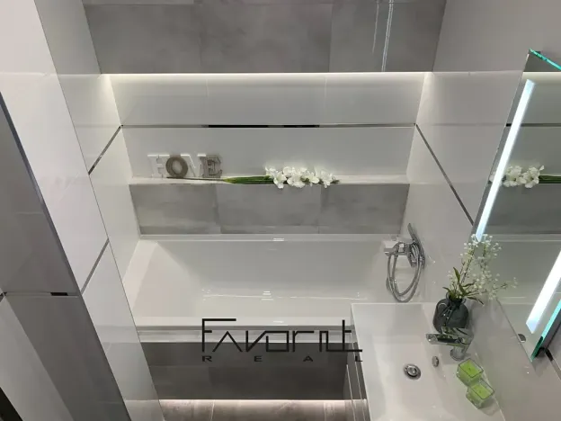 Prodej bytu 2+kk, Ostrava, Sokolovská, 56 m2