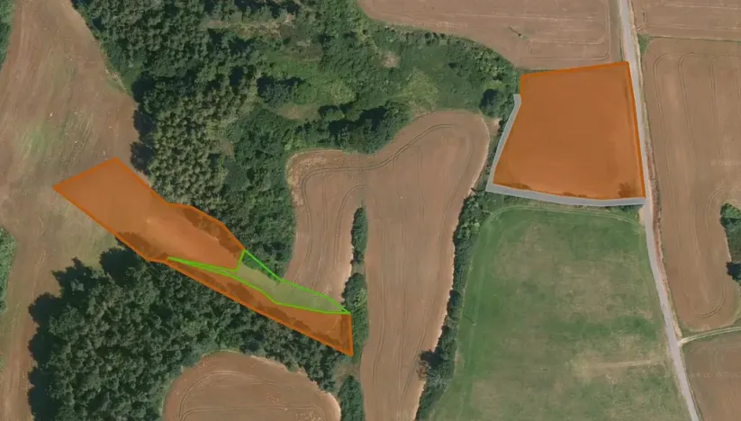 Prodej pole, Tojice, 44359 m2