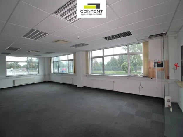 Pronájem skladu, Louny, Václava Majera, 5000 m2