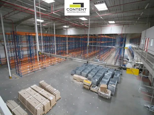 Pronájem skladu, Kutná Hora - Hlouška, Masarykova, 9008 m2