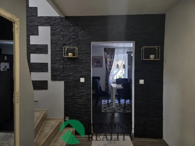 Prodej rodinného domu, Petrohrad, 146 m2