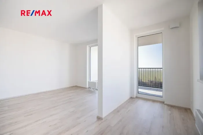 Prodej bytu 1+kk, Praha - Ruzyně, Stočesova, 30 m2