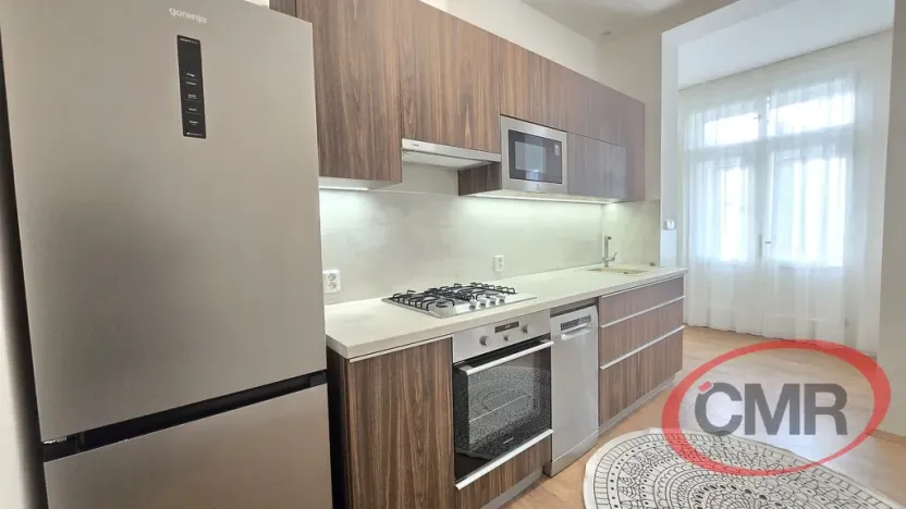 Pronájem bytu 3+1, Praha, Bělehradská, 75 m2