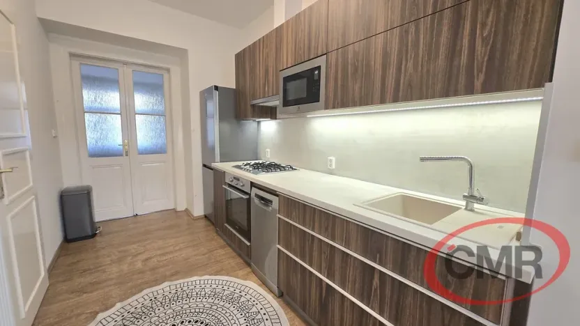 Pronájem bytu 3+1, Praha, Bělehradská, 75 m2