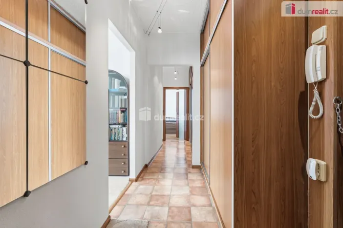 Prodej bytu 3+1, Hodonín, Vřesová, 62 m2