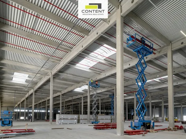 Pronájem výrobních prostor, Brno - Slatina, Tuřanka, 5000 m2