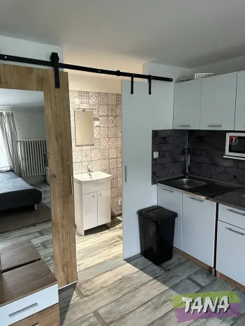 Prodej restaurace, Nová Ves u Bakova, 640 m2