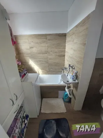 Prodej bytu 3+1, Jenišovice, 52 m2