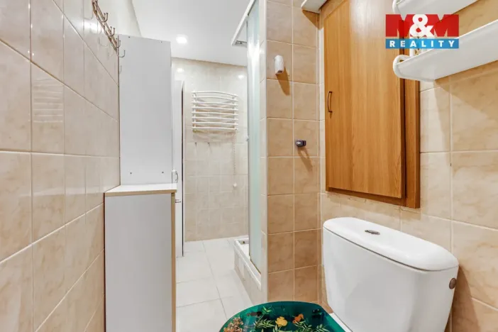 Prodej bytu 2+1, Holoubkov, 61 m2