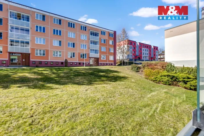 Prodej bytu 2+1, Holoubkov, 61 m2