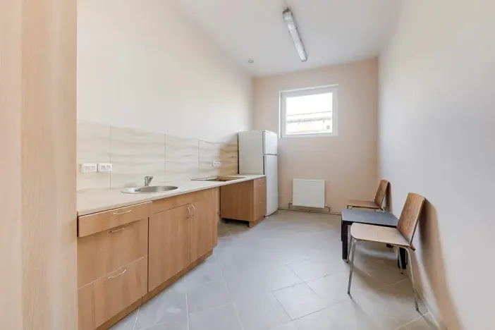 Pronájem - jiné, Kladno, Huťská, 1000 m2