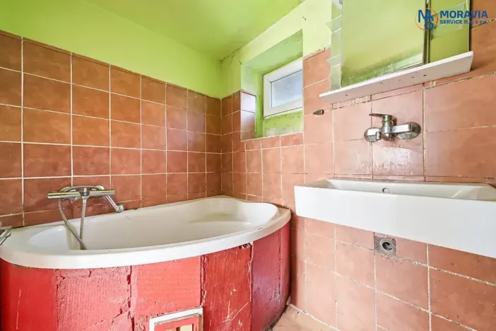 Prodej rodinného domu, Dvorce, Partyzánská, 62 m2