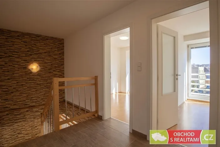 Pronájem bytu 5+kk, Praha, Modřanská, 119 m2