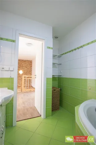 Pronájem bytu 5+kk, Praha, Modřanská, 119 m2