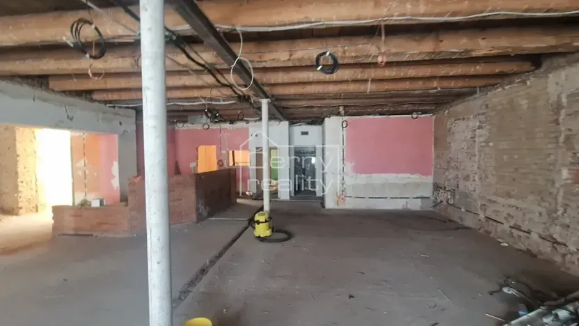 Prodej komerční nemovitosti, Nový Bydžov, Dukelská třída, 300 m2