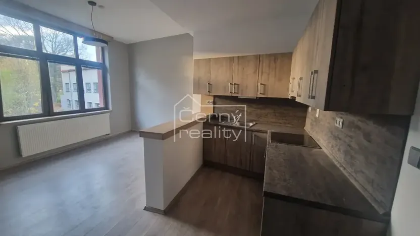 Pronájem obchodního prostoru, Hronov, Hostovského, 180 m2