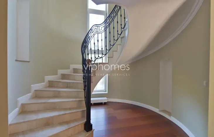 Pronájem vily, Praha - Nebušice, 400 m2