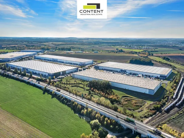 Pronájem skladu, Úžice, 5667 m2