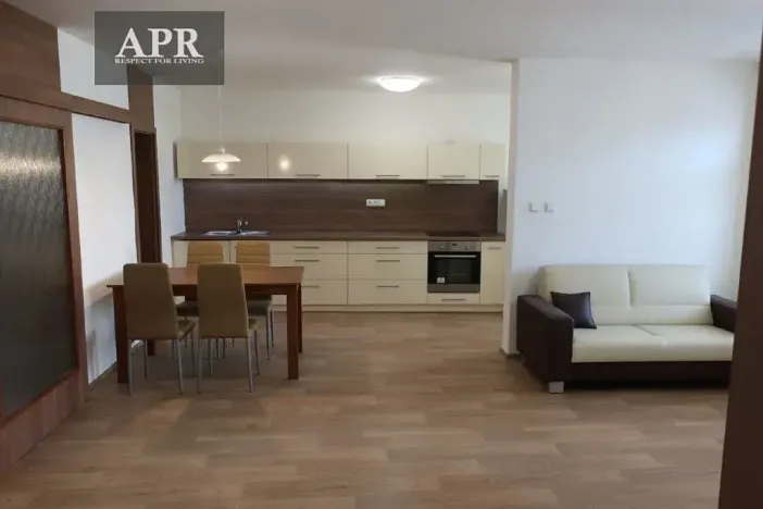 Pronájem bytu 2+1, Uherský Brod, Bří Lužů, 70 m2