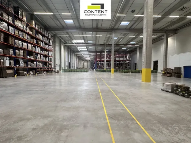 Pronájem výrobních prostor, Hradec Králové - Plotiště nad Labem, Náchodská, 3000 m2