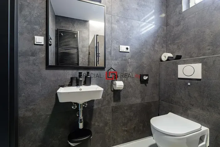 Prodej ubytování, Ostrava, 17. listopadu, 138 m2