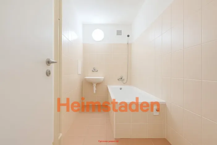 Pronájem bytu 2+1, Ostrava - Poruba, Hlavní třída, 92 m2