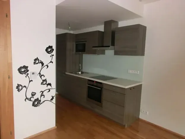Pronájem bytu 2+kk, Praha - Košíře, Beníškové, 36 m2