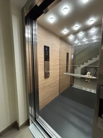 Pronájem bytu 2+kk, Jesenice, V Roháči I., 50 m2