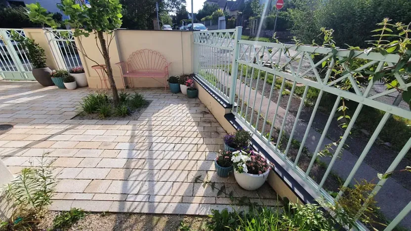 Pronájem bytu 1+kk, Praha - Malešice, Strnadova, 32 m2