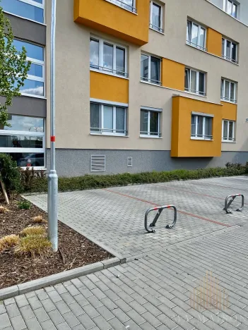 Prodej bytu 1+kk, Praha - Uhříněves, Františka Diviše, 35 m2