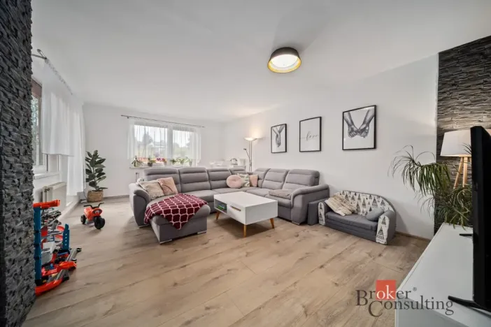 Prodej rodinného domu, Trutnov - Starý Rokytník, 216 m2