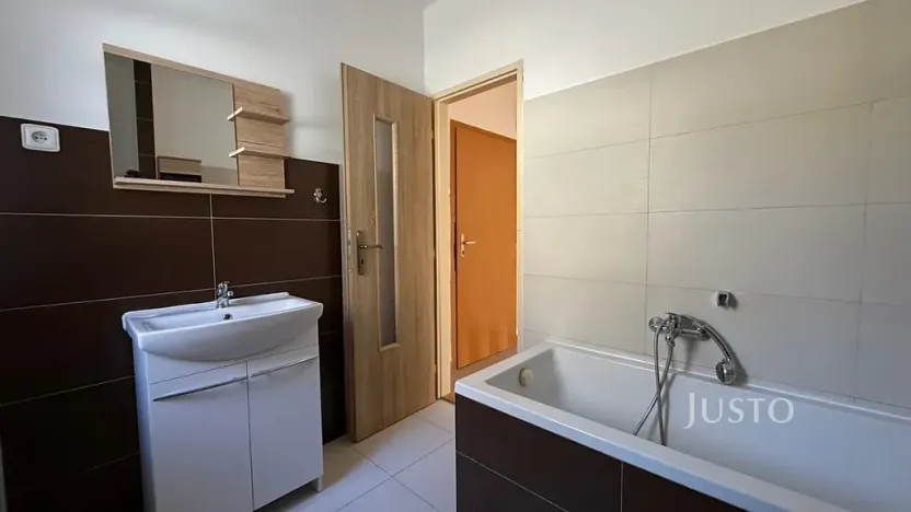 Pronájem bytu 3+1, Ústí nad Labem, Na Vinici, 65 m2