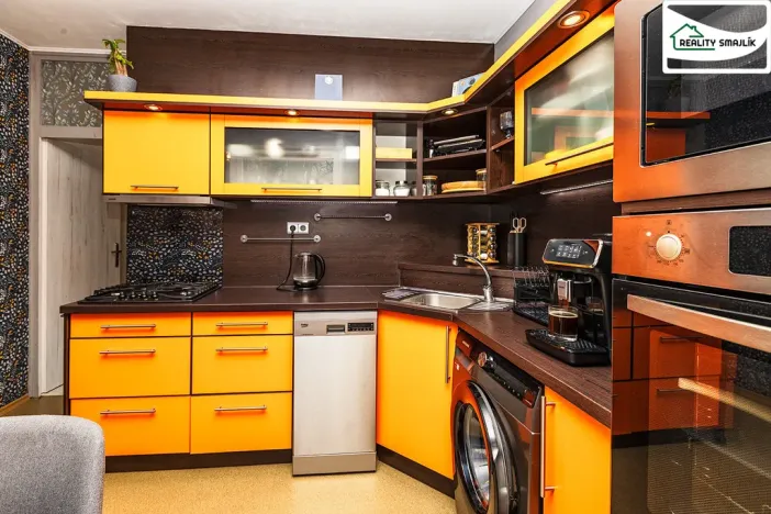 Prodej bytu 3+1, Cheb, Dvořákova, 67 m2