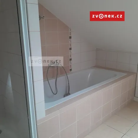 Pronájem bytu 2+kk, Vsetín, Palackého, 74 m2