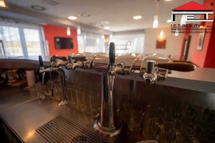 Prodej restaurace, Frýdek-Místek, Olbrachtova, 1004 m2