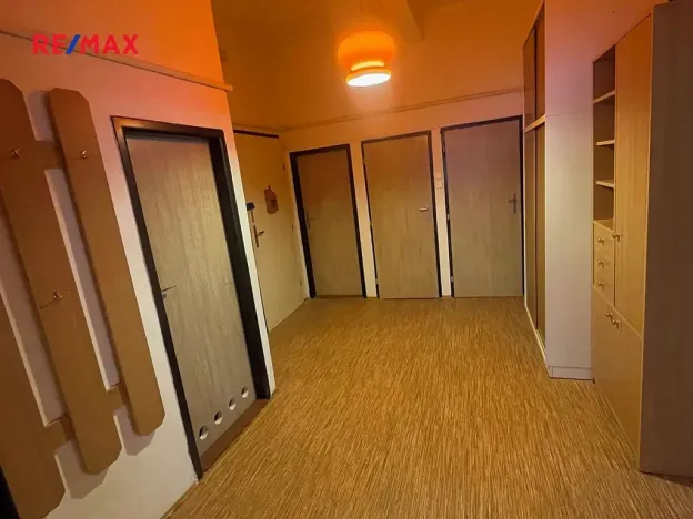 Pronájem bytu 2+1, Praha - Libeň, Vacínova, 96 m2