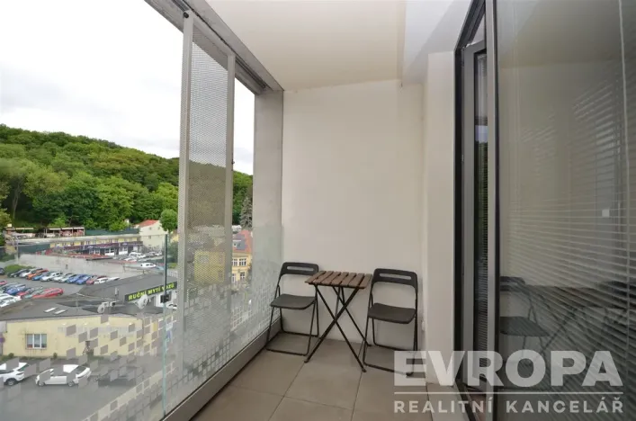 Pronájem bytu 1+kk, Praha - Košíře, Hlaváčkova, 33 m2