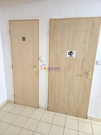 Pronájem kanceláře, České Budějovice, Dr. Stejskala, 59 m2