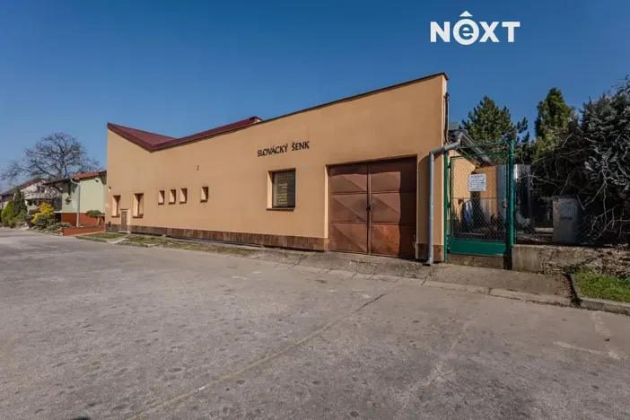 Prodej restaurace, Strážnice, Radějovská, 302 m2