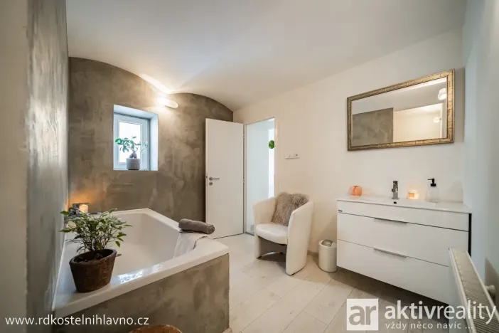 Prodej rodinného domu, Kostelní Hlavno, 192 m2