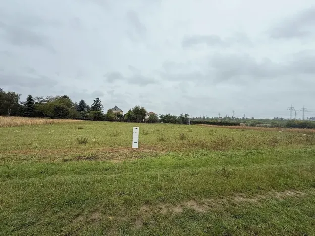 Prodej pozemku pro bydlení, Mělník, 2023 m2