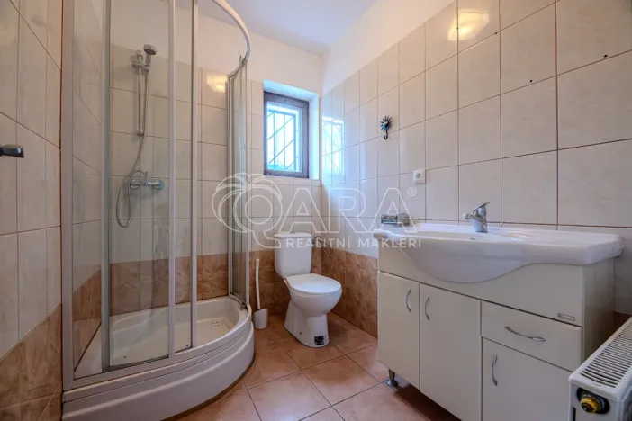 Pronájem skladu, Vestec, Vestecká, 252 m2